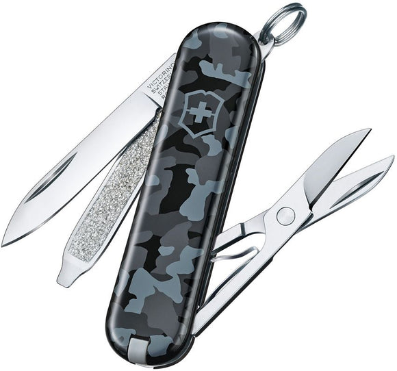 Victorinox Swiss Army Classic Multi-Tool Navy Camo SKU VN06223942X2